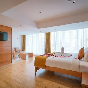 Hotel Townbridge &, Kochi